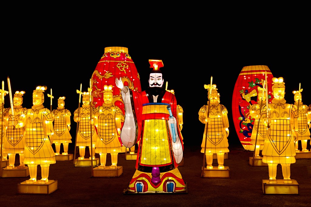 china light licht festival lichtshow show festiviteit glow evenement event chinees chinese verlichting draak dragon lichtfestival zoo